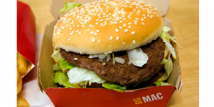 Les ventes de McDonald’s reculent plus qu’attendu
